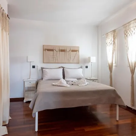Vagia Calm House 2 Páros