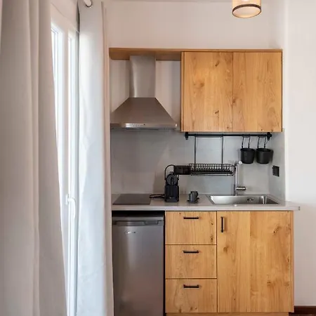 Vagia Calm House 2 *