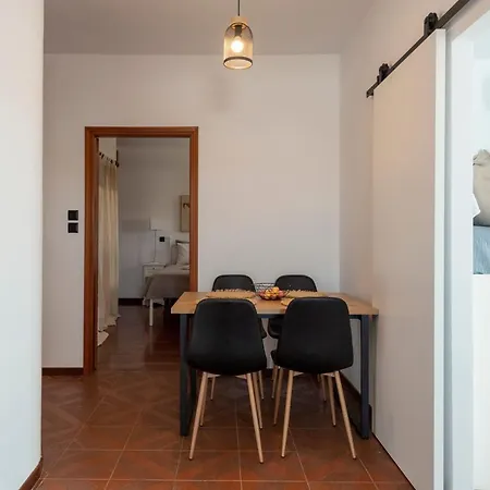 Vagia Calm House 2 *